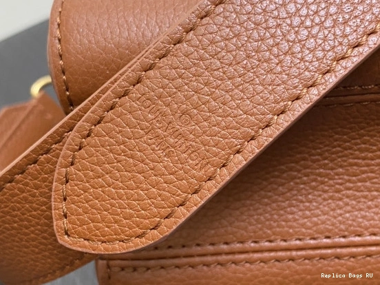 Affordable Twist-27*19*9CM LOUIS Soft VUITTON 0713